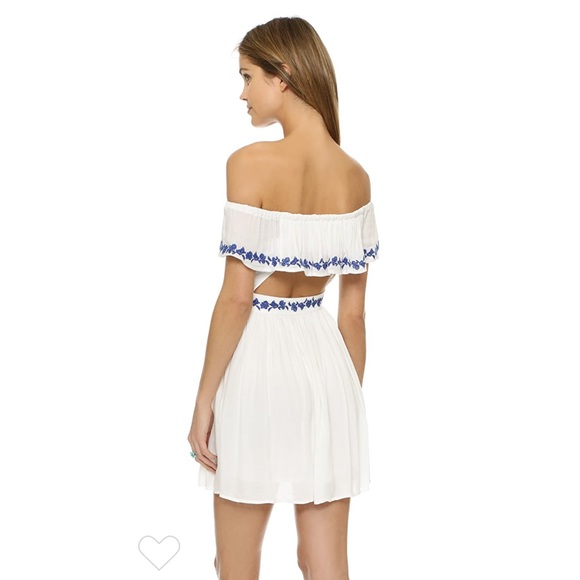 The Jetset Diaries Pompeii Off Shoulder Dress - Picture 2 of 10